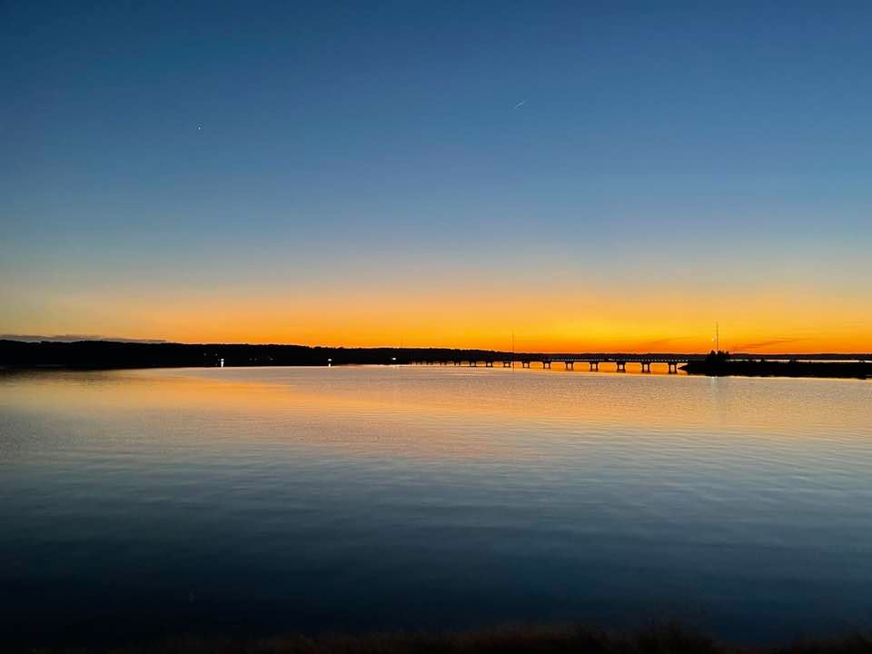 Lake Gaston waterfront at sunset — vacation rental destination in Virginia and North Carolina
